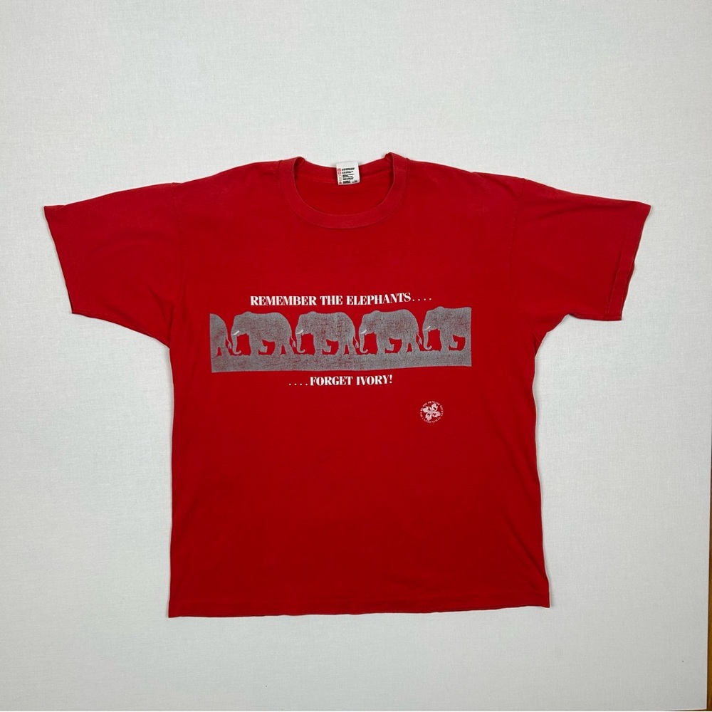 Vintage 90s Remeber The Elephants Tee